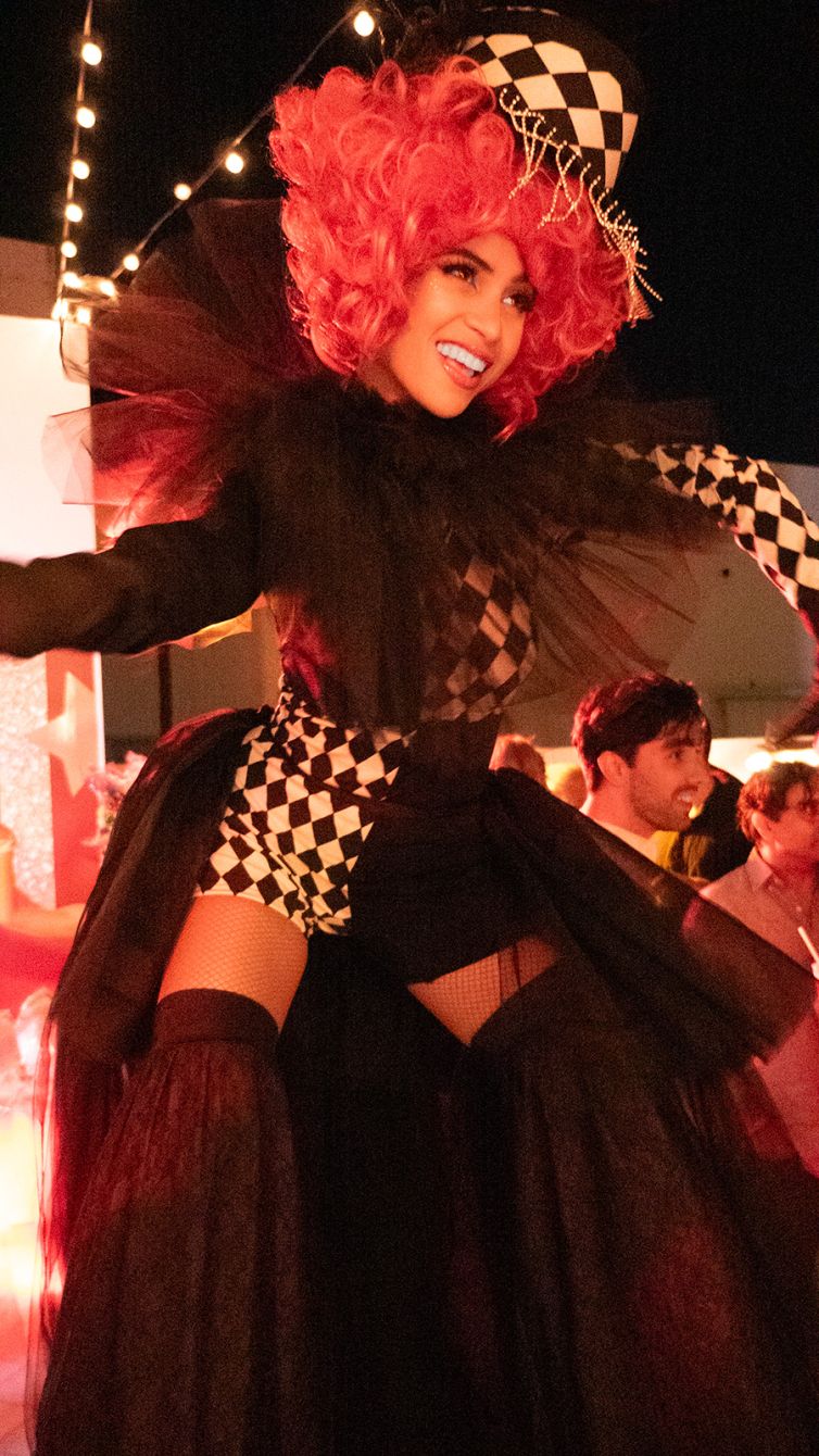 SohoBeachHouse_CirqueDuSoLou_LW3_P1830307