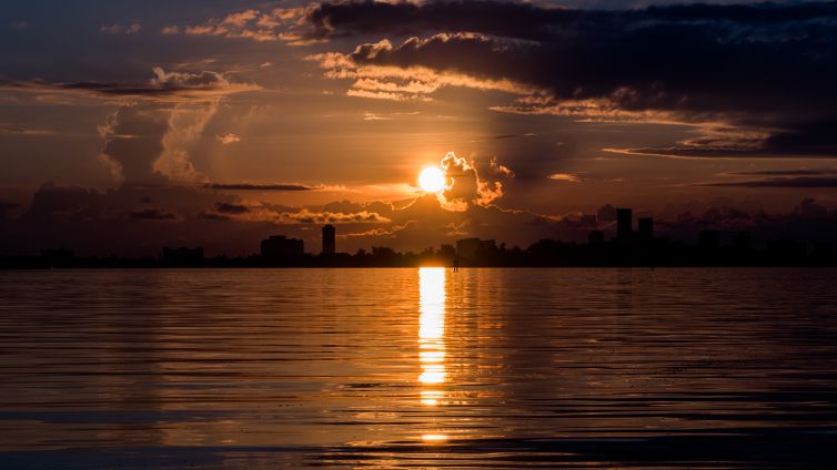 DavidSiqueiros_Daybreak_IP1710523