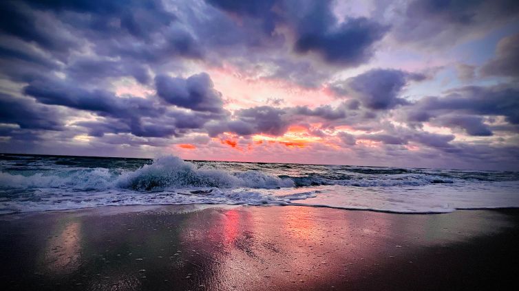 DavidSiqueiros_Daybreaks_02a